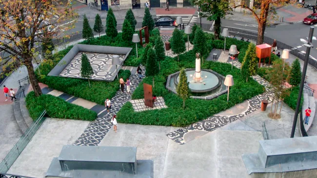 Mosaics for outdoor flooring: a versatile and stylish solution