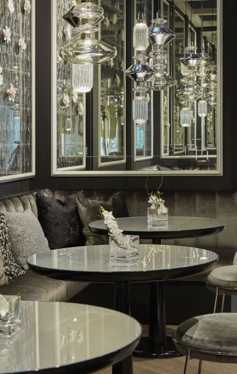 gallery-Amaretto Square & Round Tables