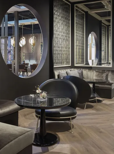 gallery-Amaretto Square & Round Tables