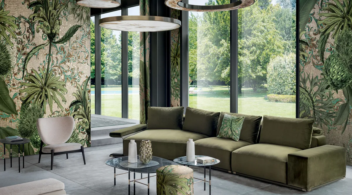 <p><strong>Personalize rooms with elegant and contemporary wallpaper</strong></p>