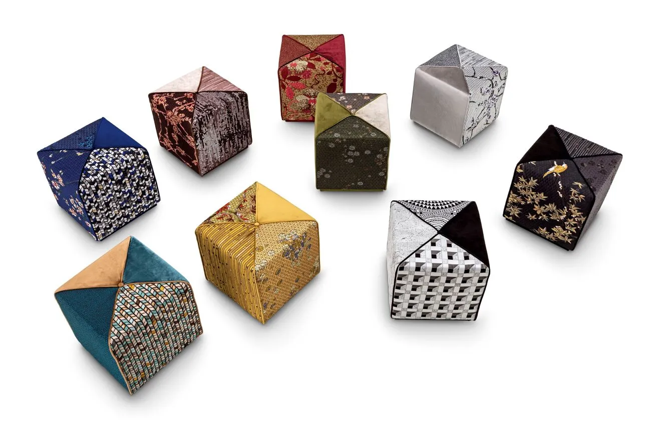 gallery-intro-Chamaleon pouf quadrato