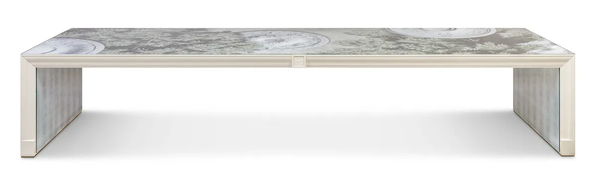 En Plain Air Table